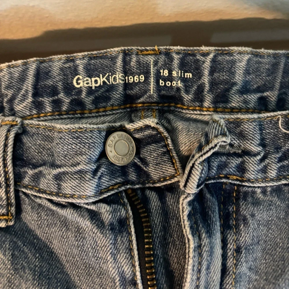 GapKids Slim Classic Fit Blue Jeans